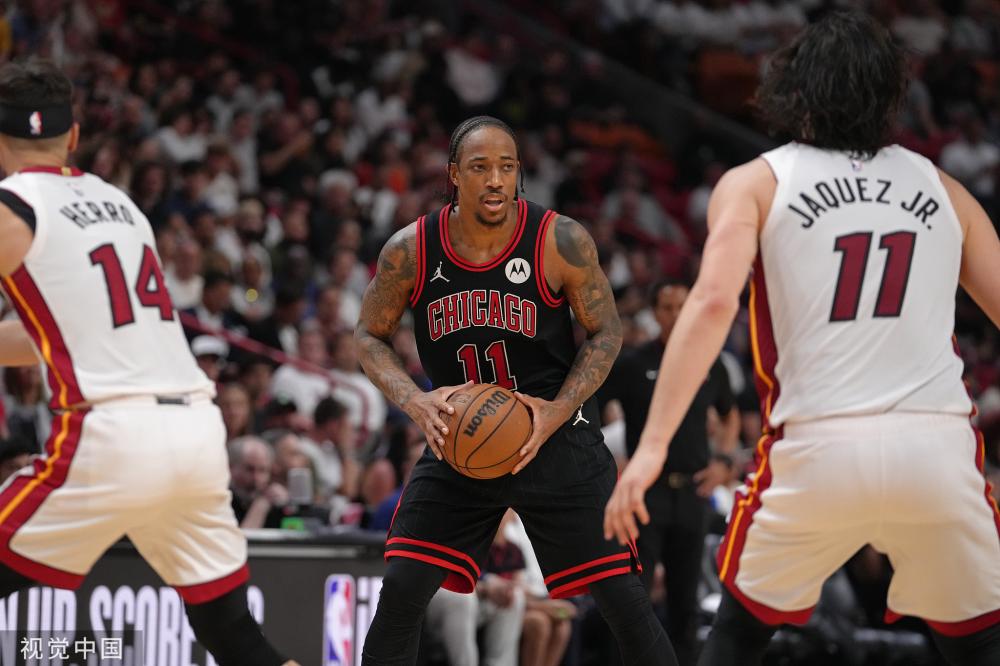 引擎上更容 引擎上更容