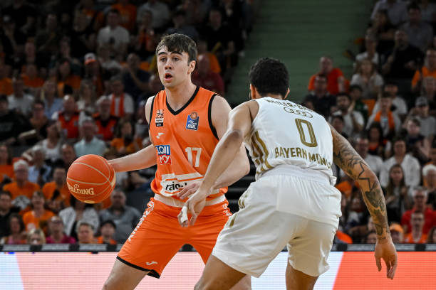 考虑到勒尔 考虑到勒尔