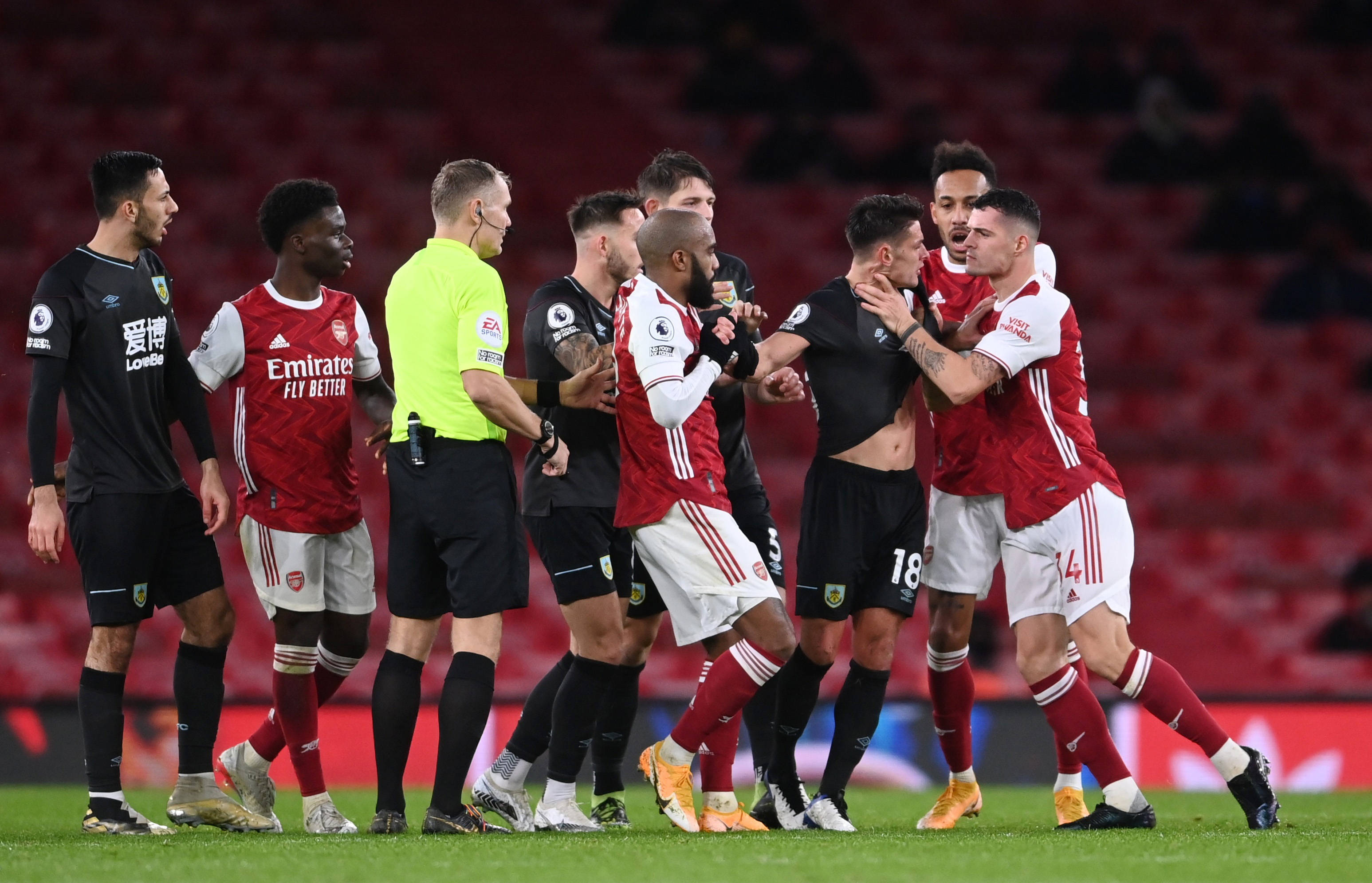 他得以继续 他得以继续